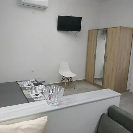 Ioanna κοντά στη θάλασσα. Apartman Kolímbia