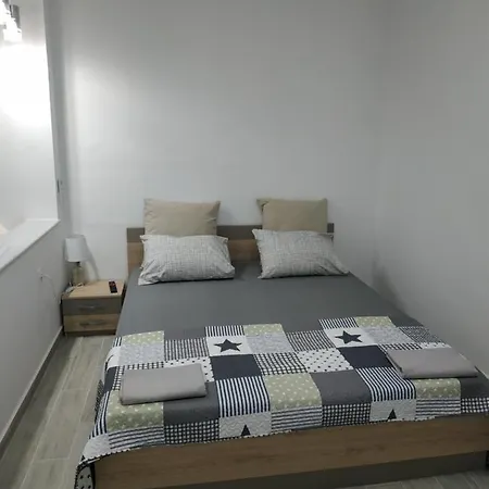 Ioanna κοντά στη θάλασσα. Apartamento